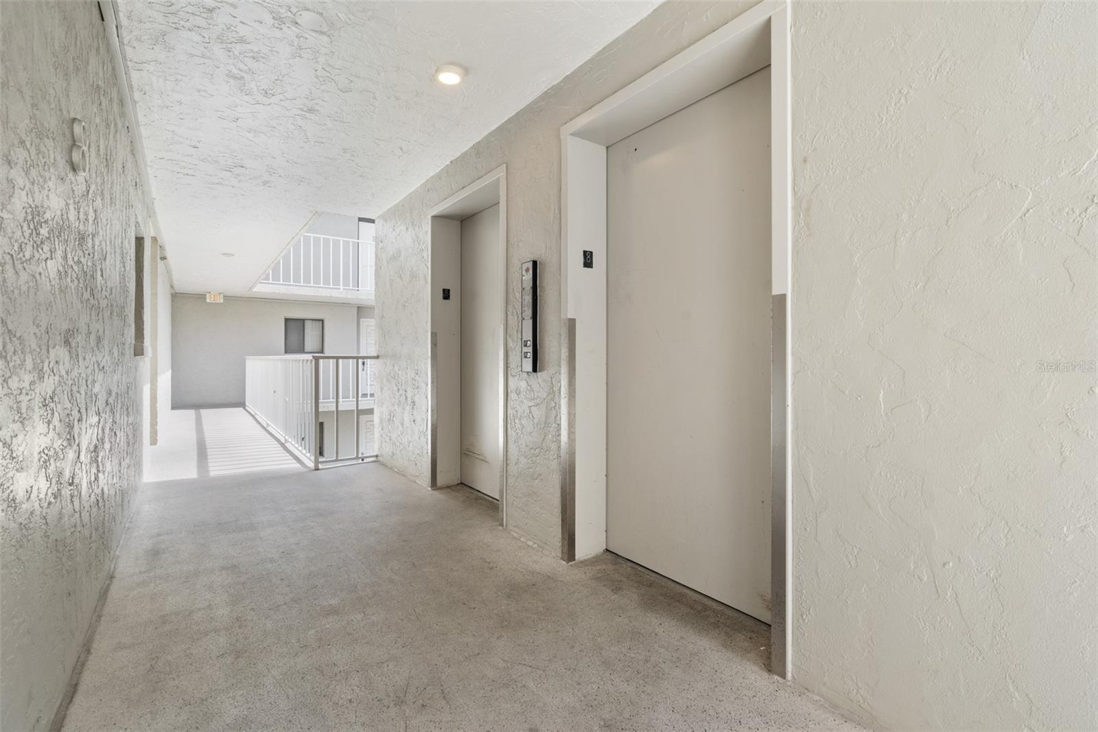 Image 7 of 63 For 500 Osceola Avenue 811