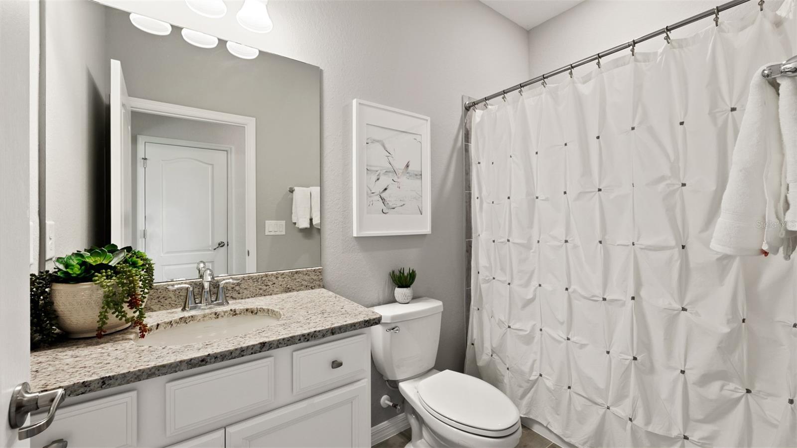 Image 7 of 38 For 15107 Oxford Grey Drive