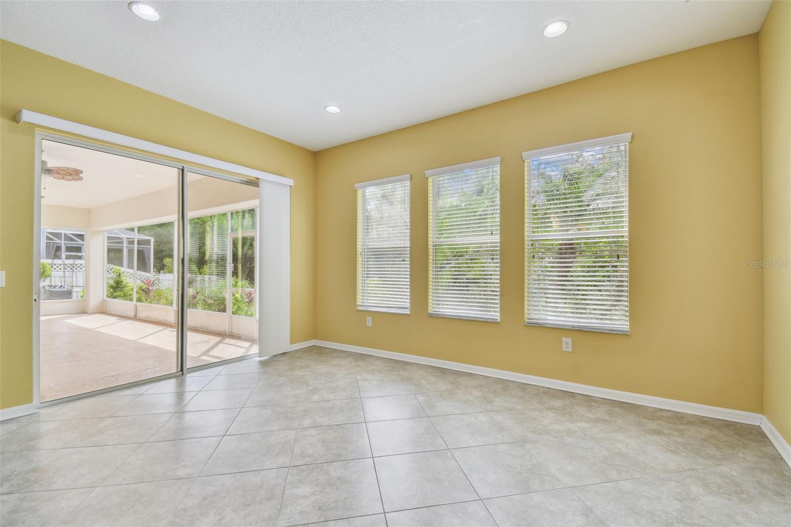 Image 22 of 83 For 4089 Windcrest Drive