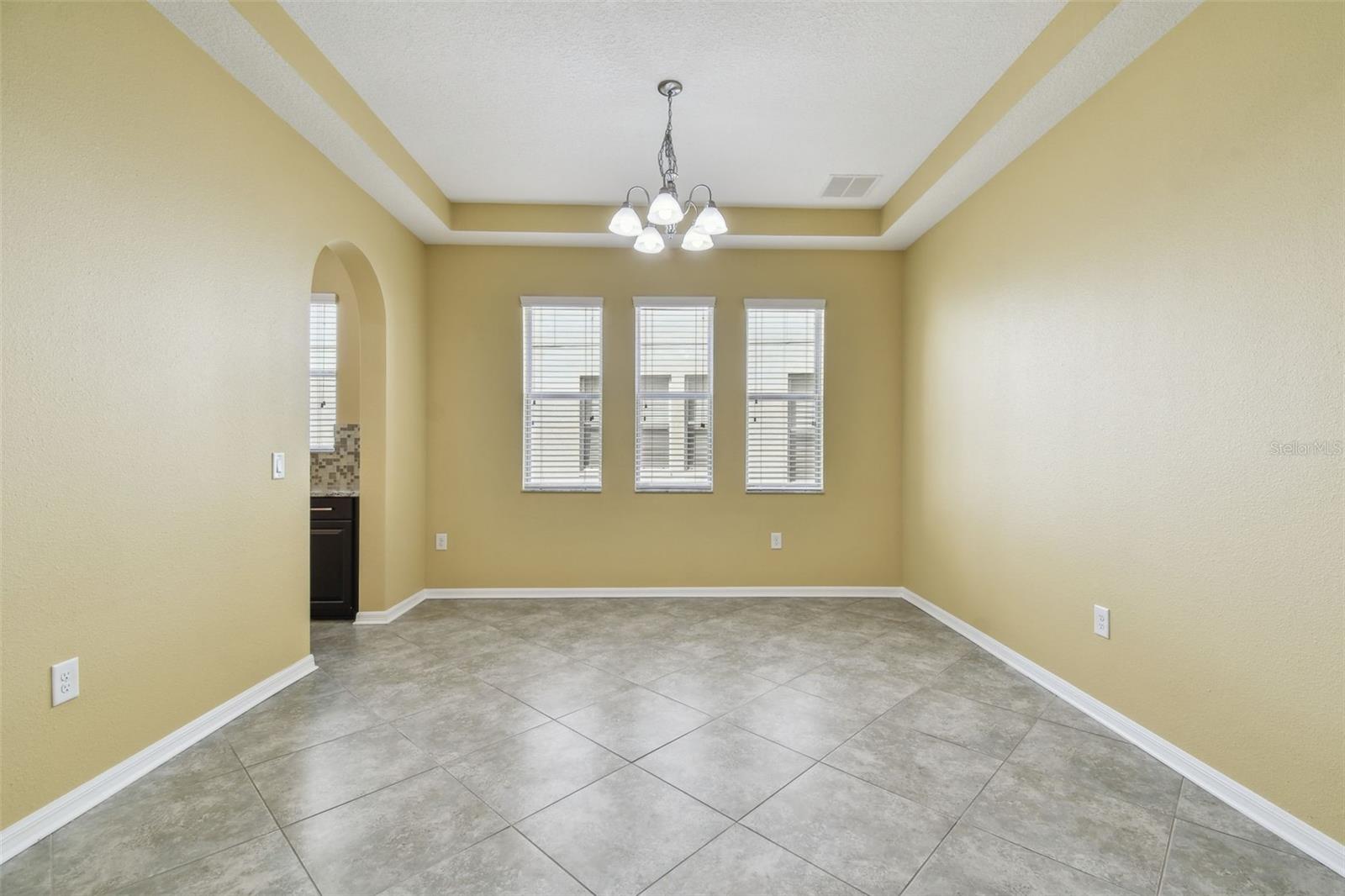 Image 31 of 83 For 4089 Windcrest Drive