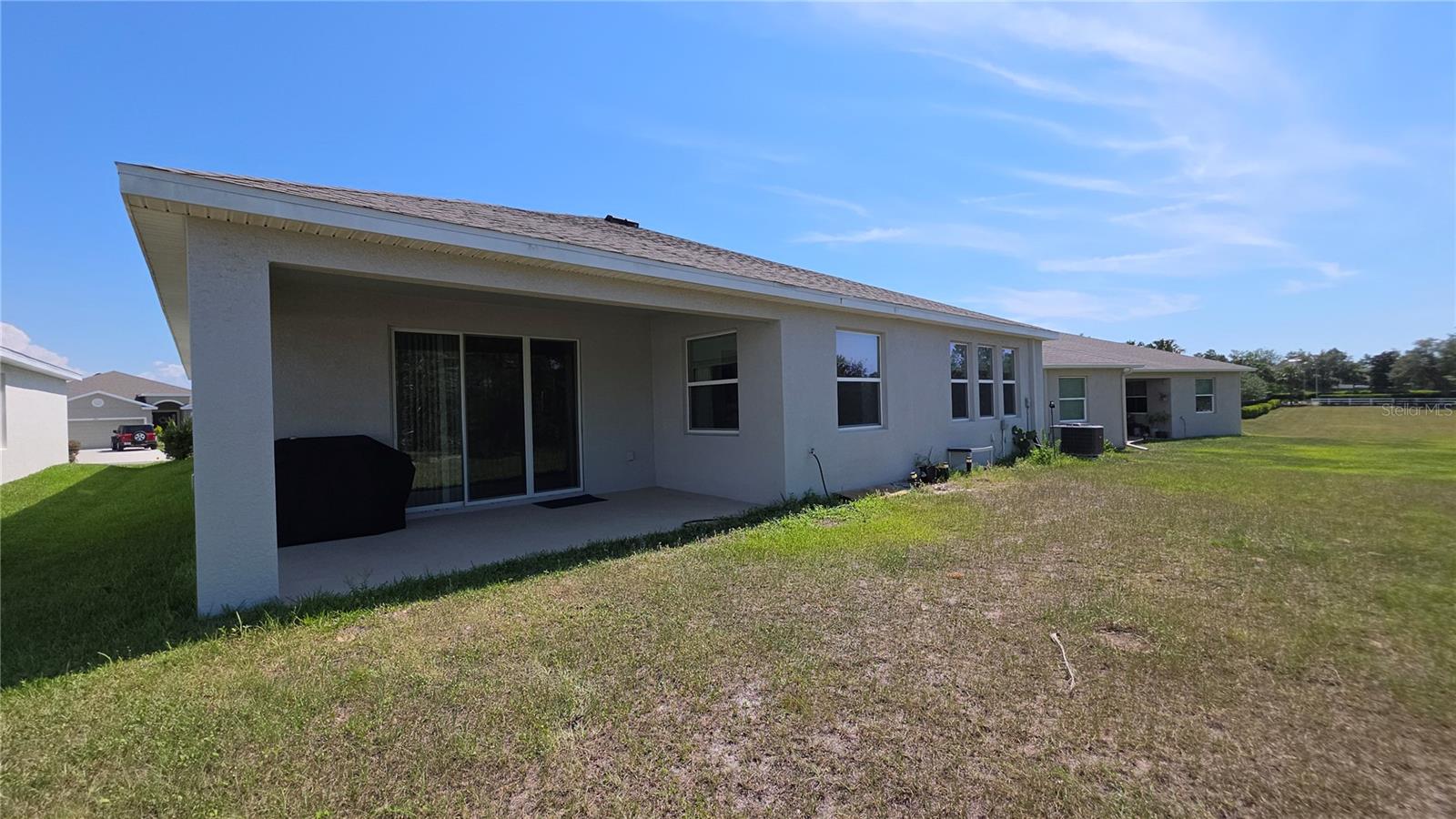 Listing photo id 38 for 13111 Pepper Stem St