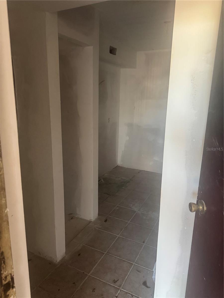 Listing photo id 1 for 7522 Needle Leaf Place 28