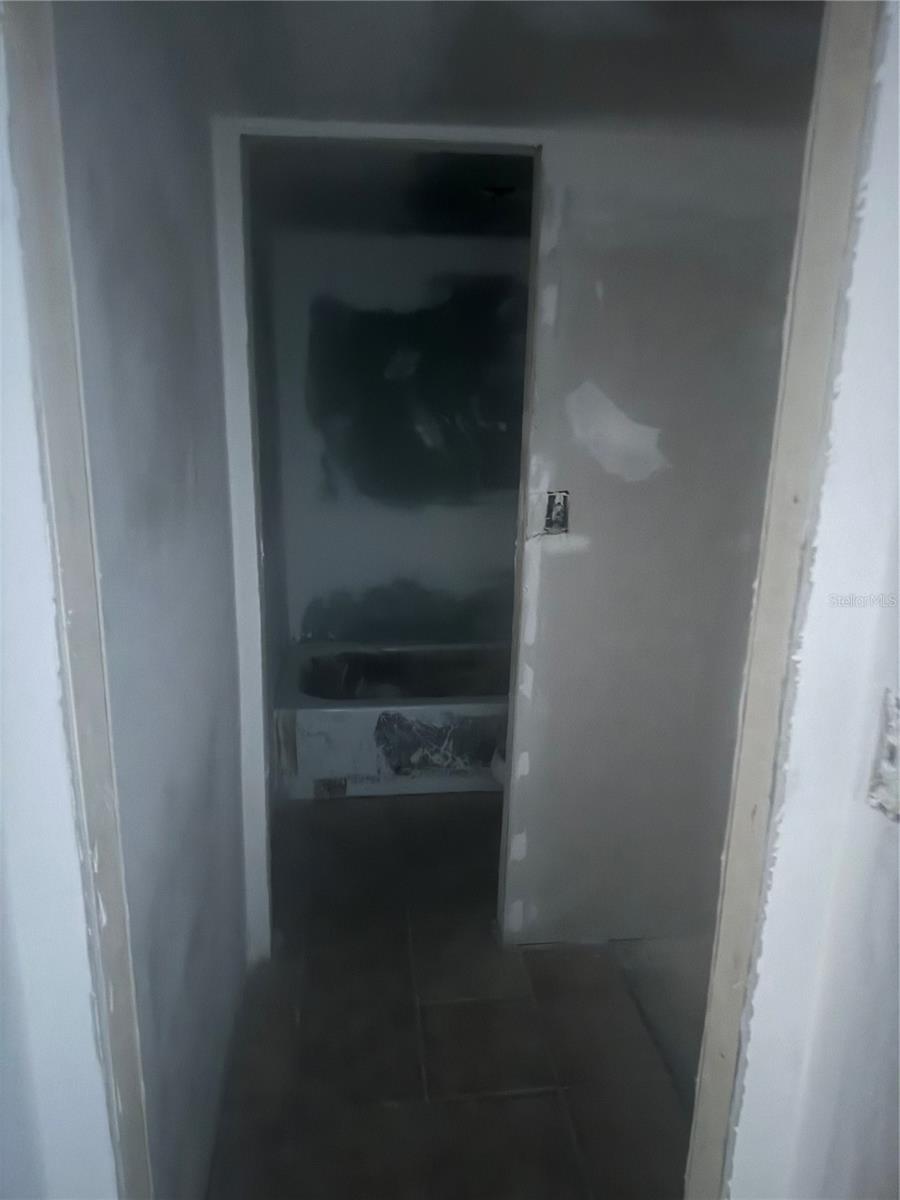 Listing photo id 6 for 7522 Needle Leaf Place 28