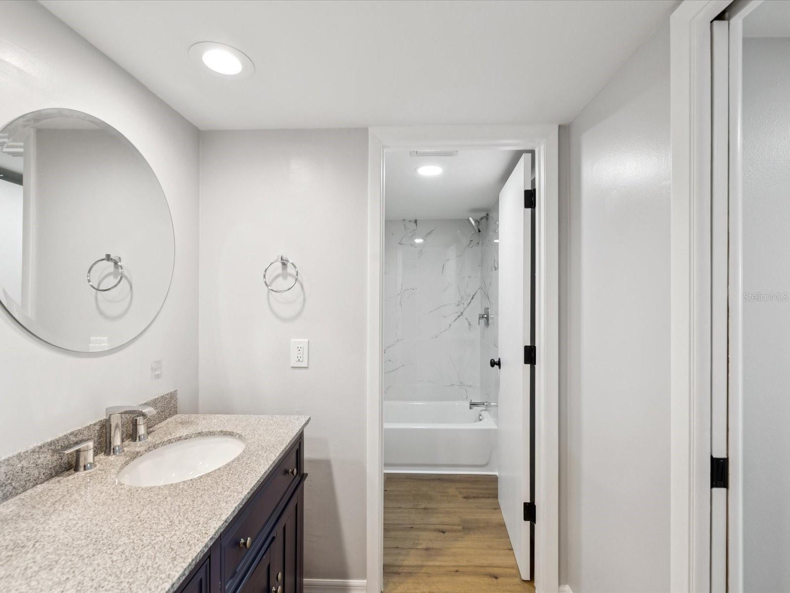 Image 21 of 72 For 3062 Eastland Boulevard 405