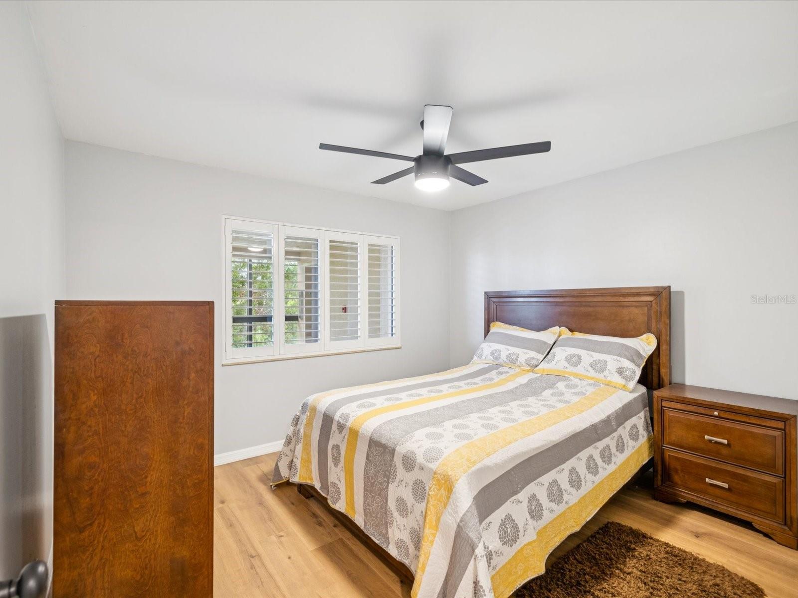 Image 24 of 72 For 3062 Eastland Boulevard 405