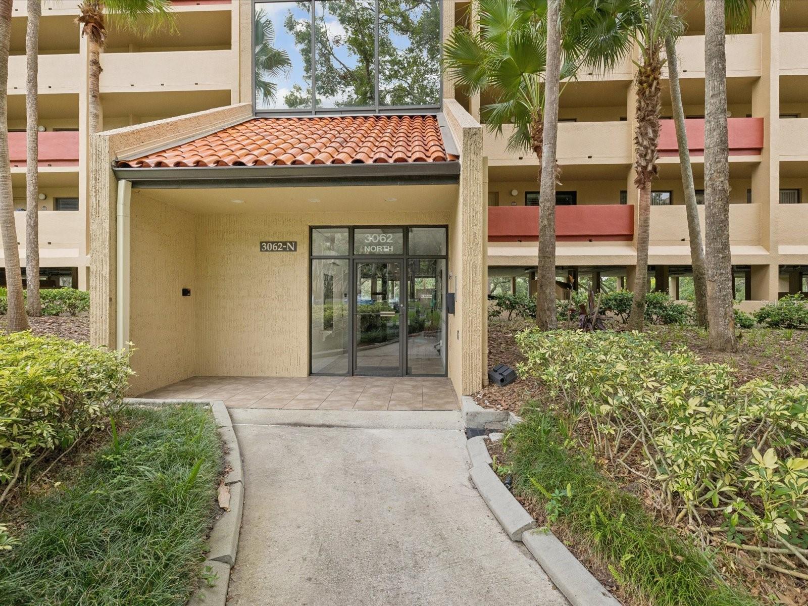 Image 34 of 72 For 3062 Eastland Boulevard 405