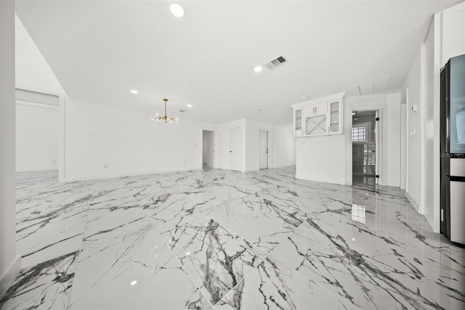 Image 46 of 73 For 600 115th Avenue