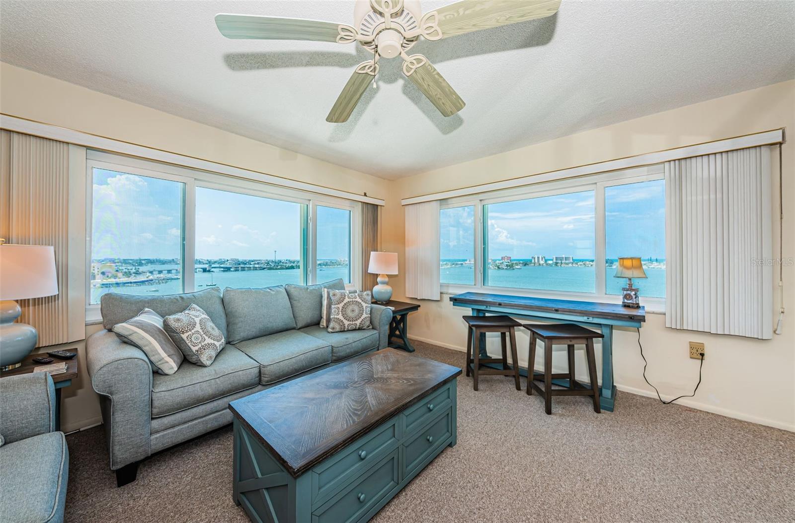 Image 10 of 55 For 4750 Cove Circle 1001