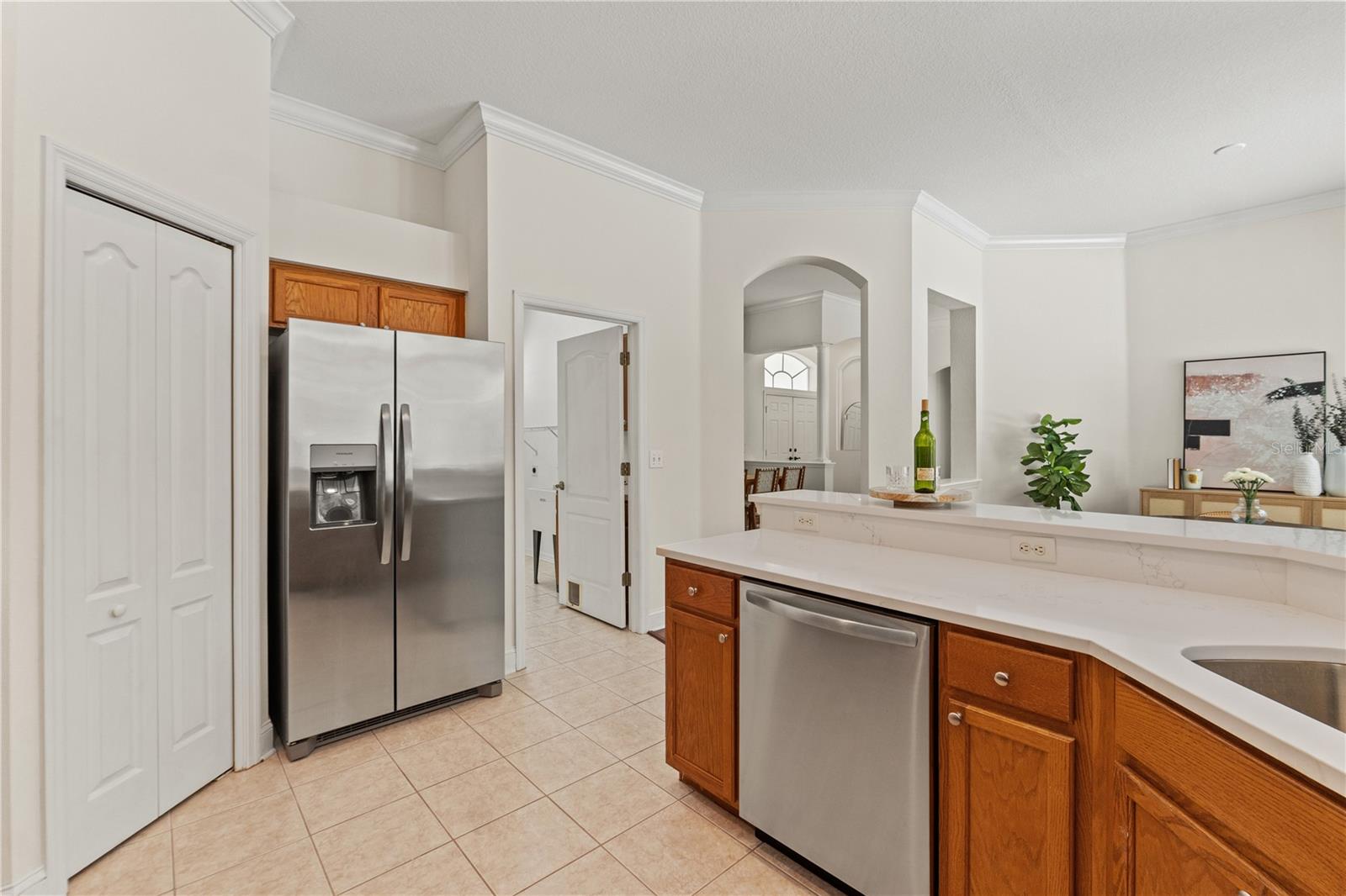 Listing photo id 11 for 2901 Laurel Meadow Court
