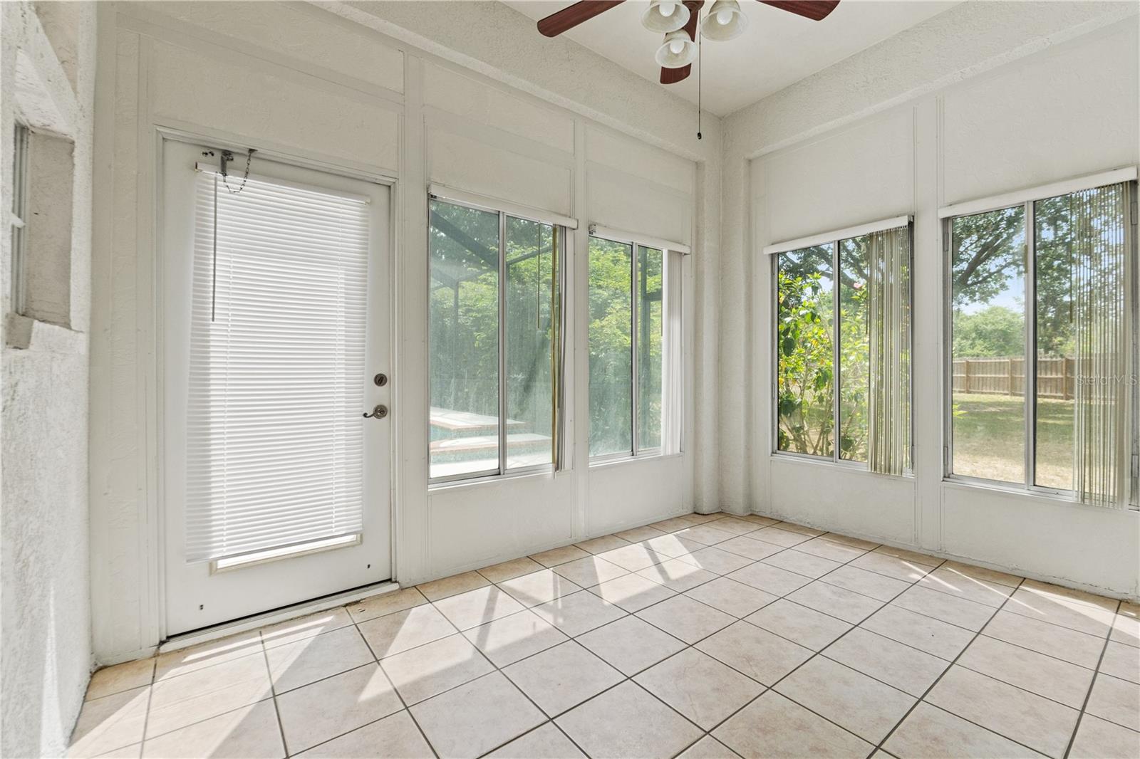 Listing photo id 30 for 2901 Laurel Meadow Court