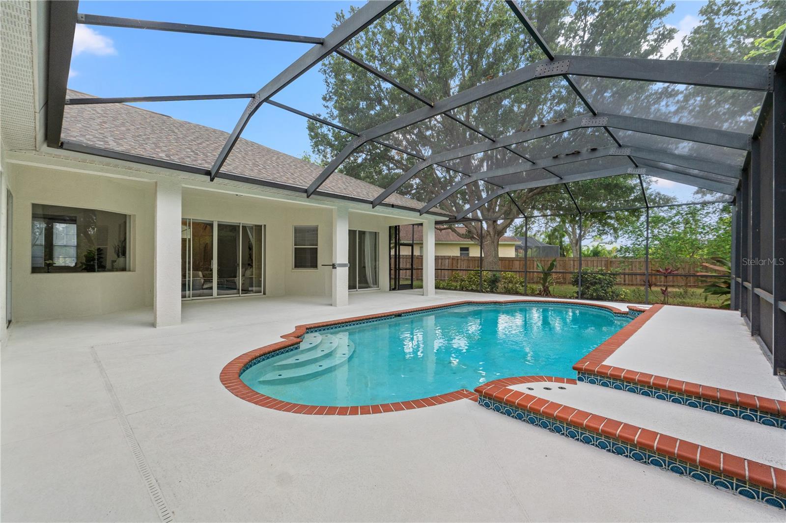 Listing photo id 33 for 2901 Laurel Meadow Court