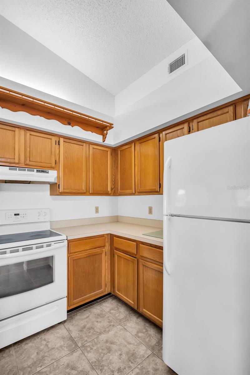Image 10 of 28 For 2749 Countryside Boulevard 20