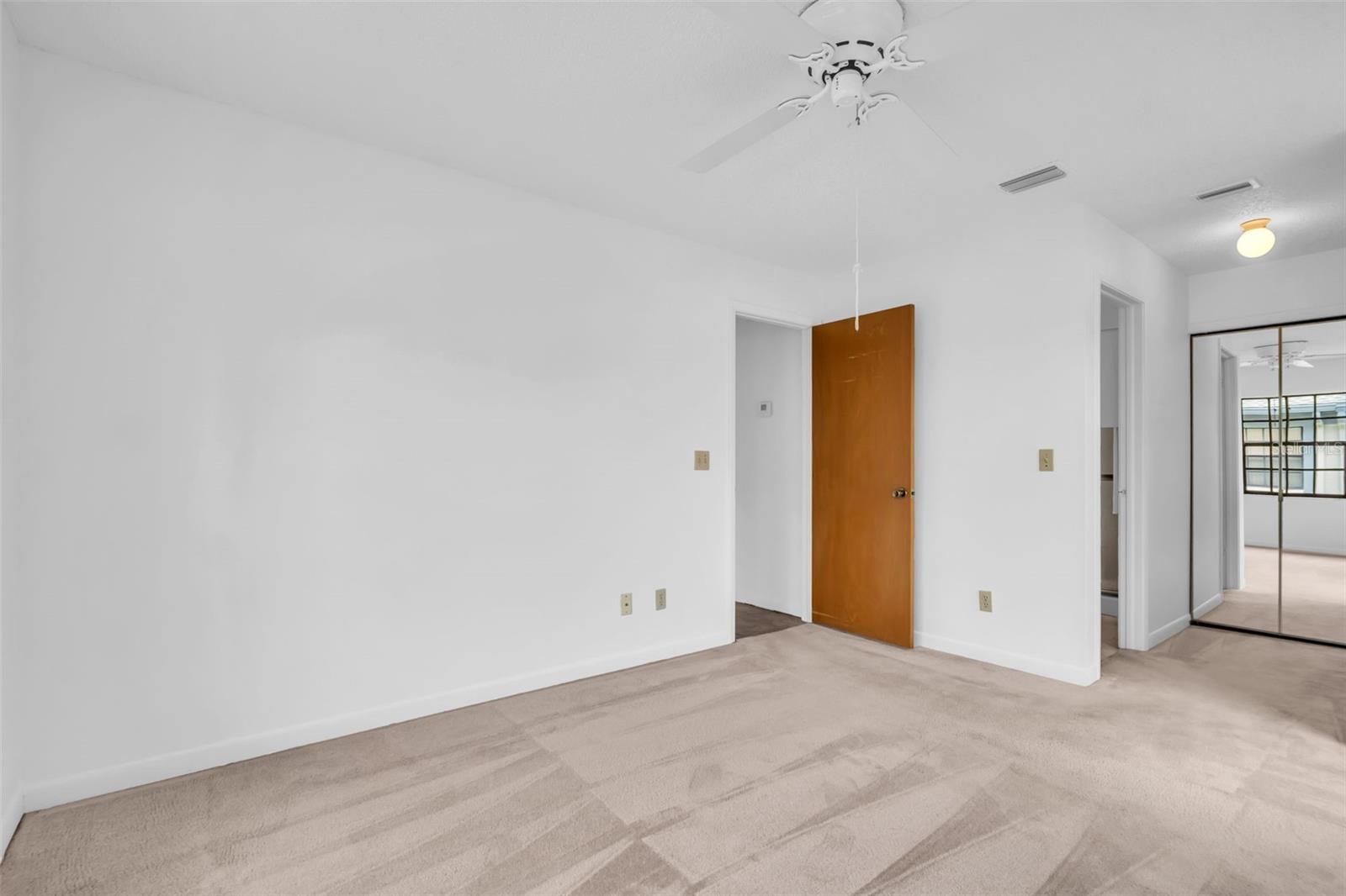 Image 18 of 28 For 2749 Countryside Boulevard 20