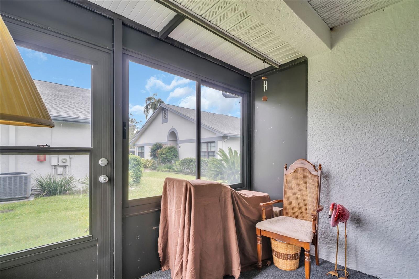 Image 5 of 28 For 2749 Countryside Boulevard 20