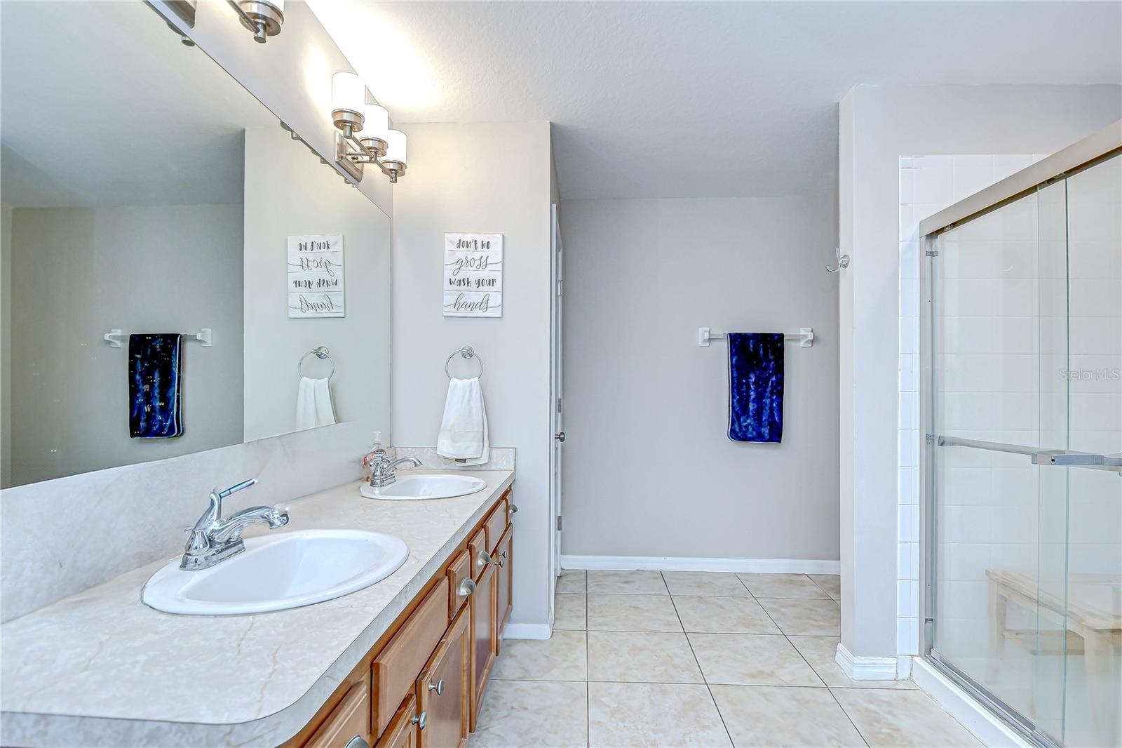 Image 22 of 42 For 3012 Magnolia Meadows Drive