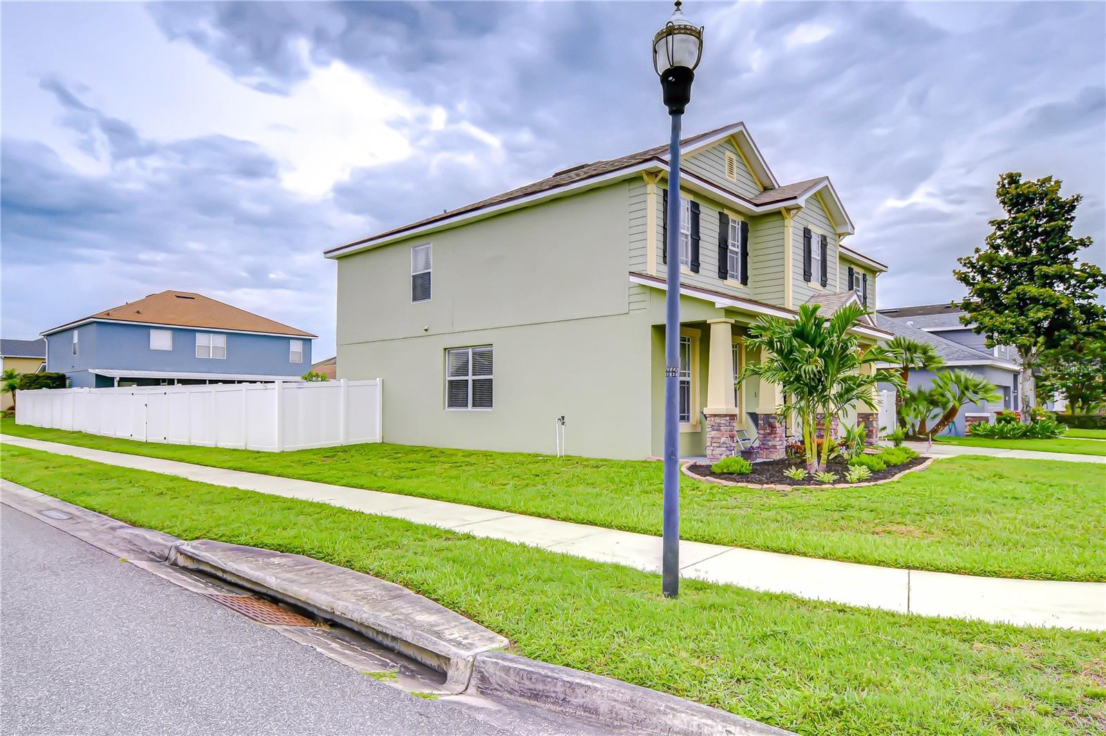Image 33 of 42 For 3012 Magnolia Meadows Drive