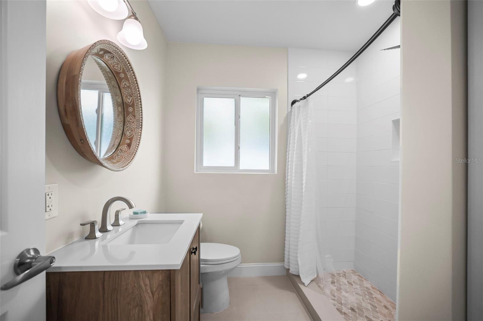 Image 43 of 59 For 1794 Santa Barbara Dr
