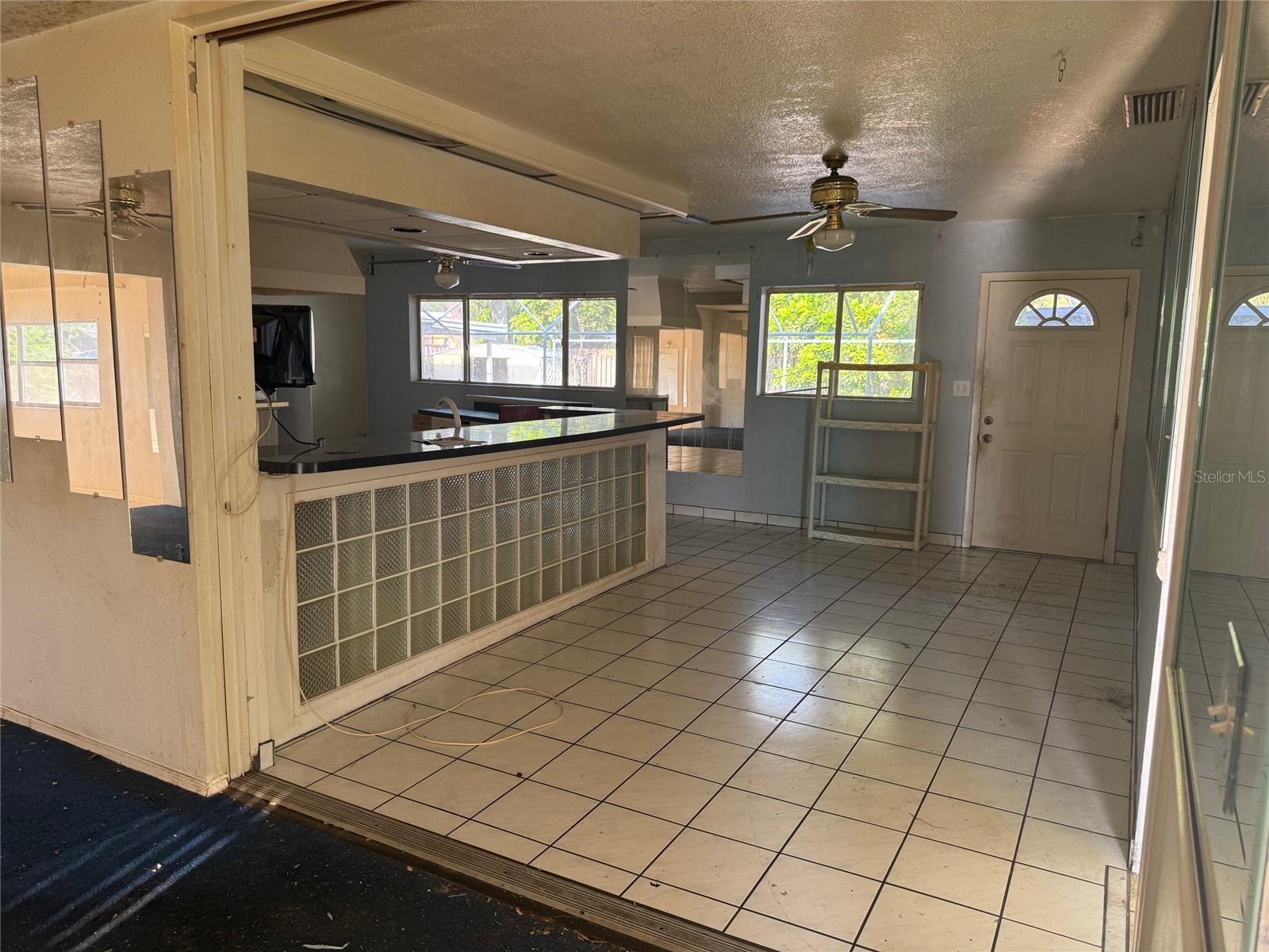 Image 5 of 25 For 5600 9th Avenue N