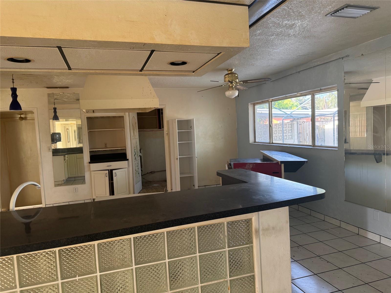 Image 6 of 25 For 5600 9th Avenue N
