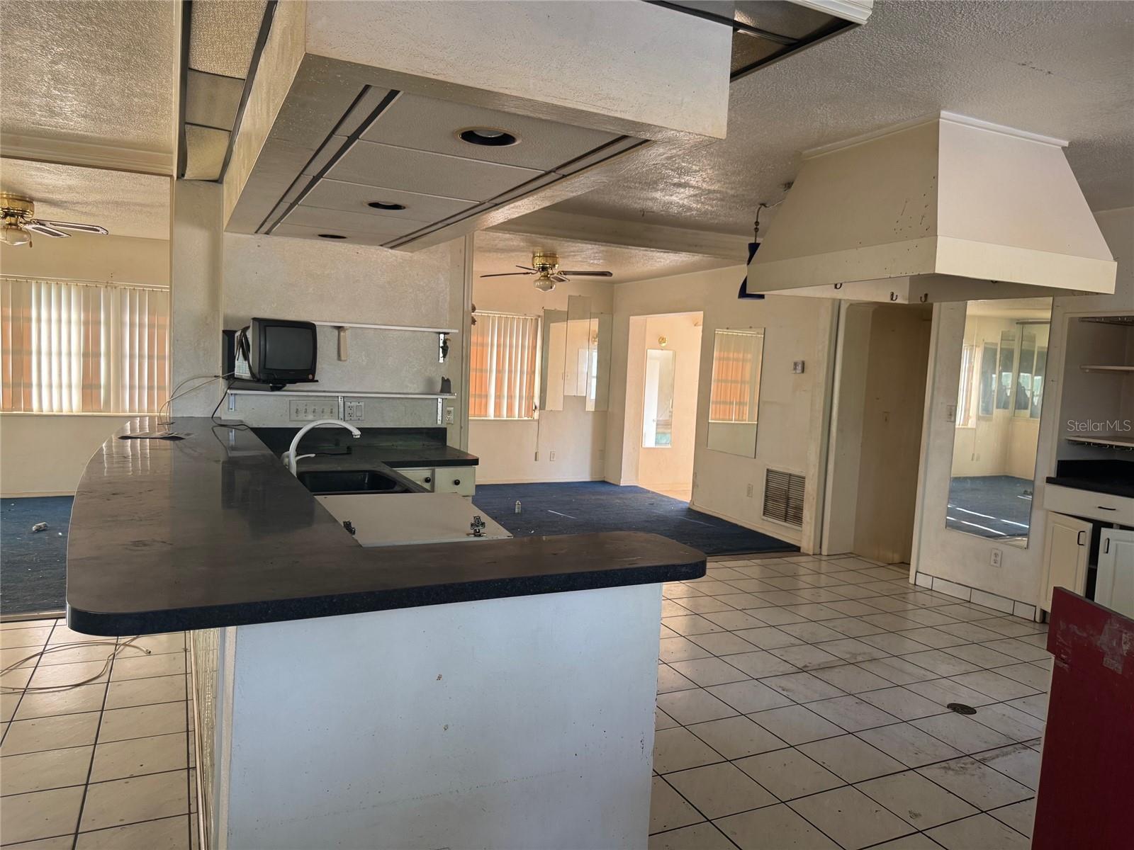 Image 7 of 25 For 5600 9th Avenue N