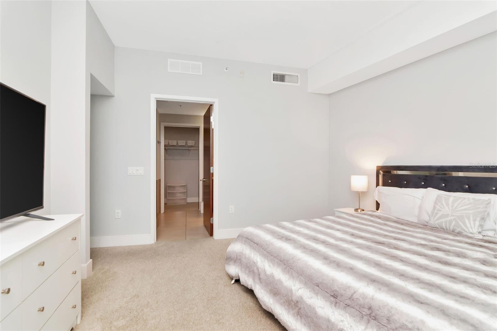 Image 20 of 47 For 111 12th Street 1426