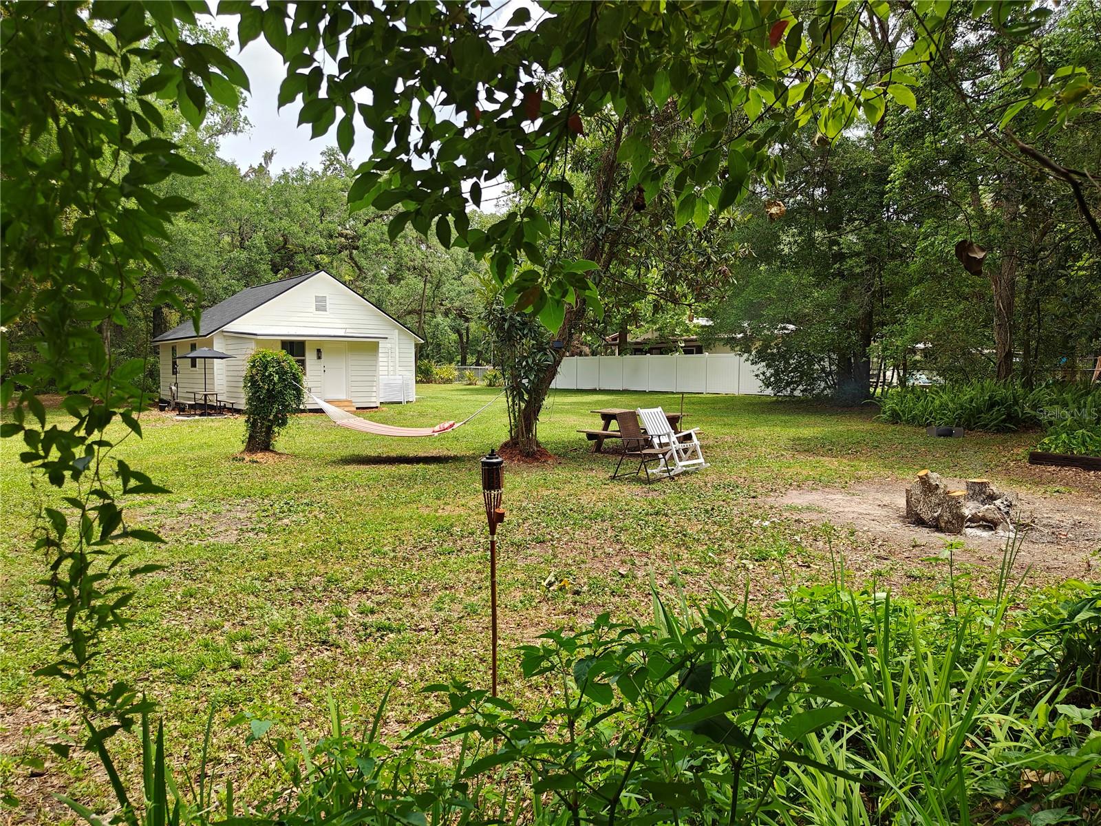 Image 14 of 19 For 18452 Fort Dade Avenue