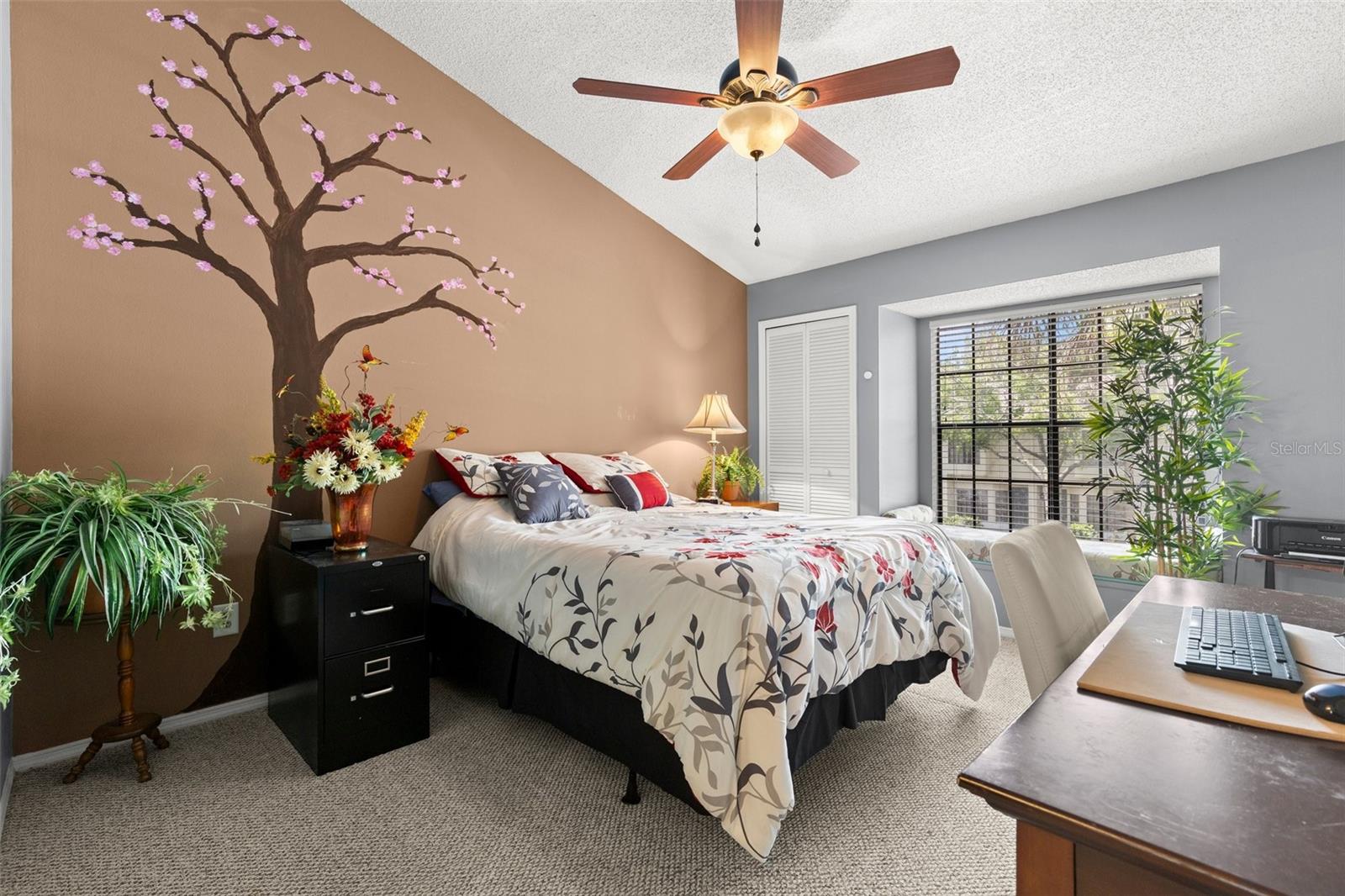 Image 13 of 42 For 5100 Burchette Road 2702