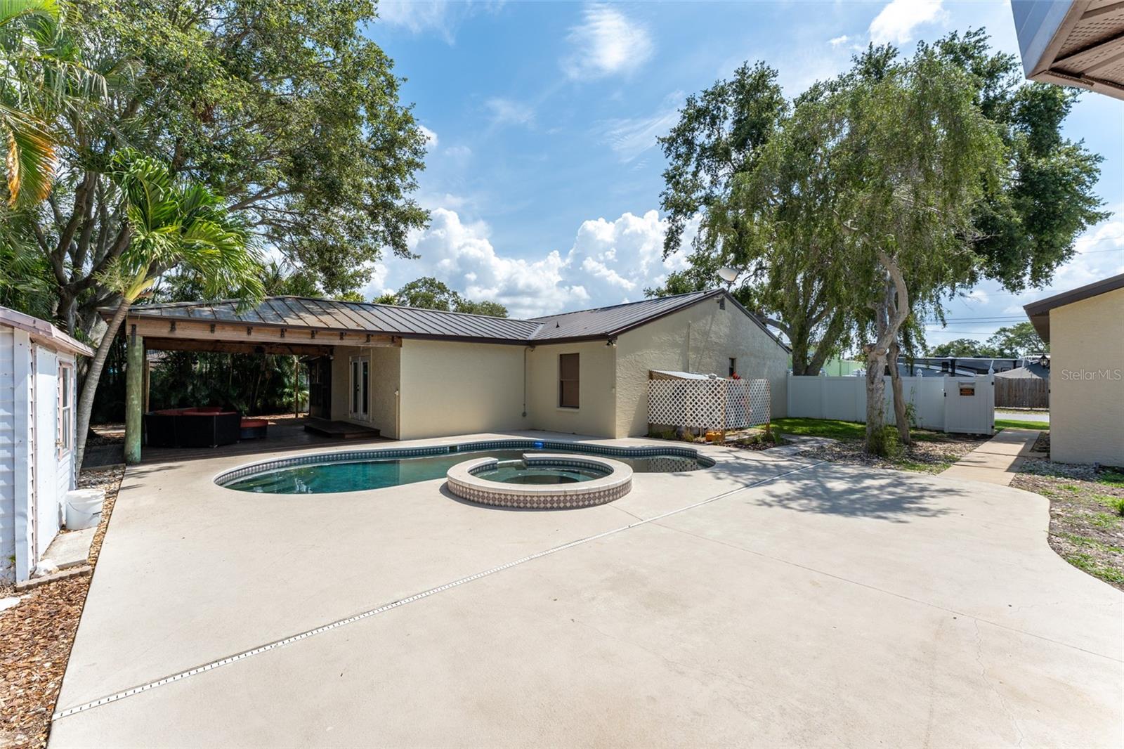 Image 10 of 45 For 11988 117th Street