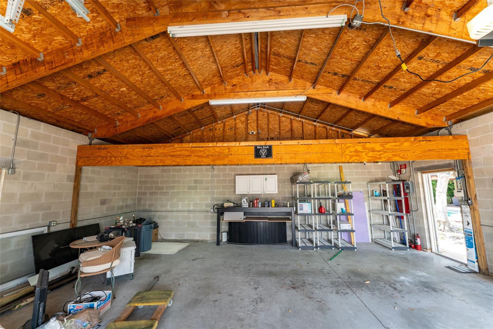 Image 25 of 45 For 11988 117th Street