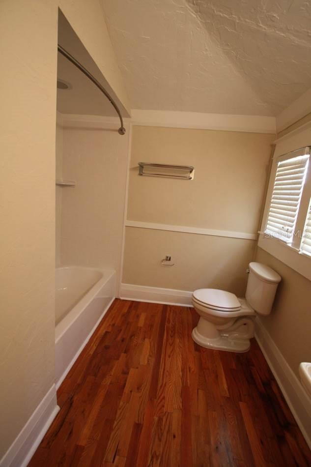 Image 11 of 14 For 2406 Morgan Street