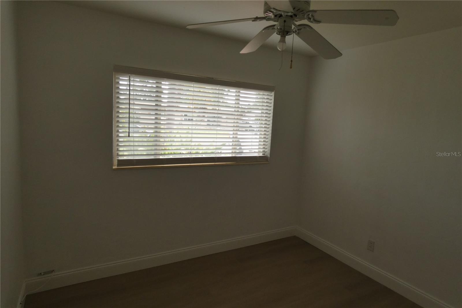 Image 12 of 21 For 8468 7th Way N
