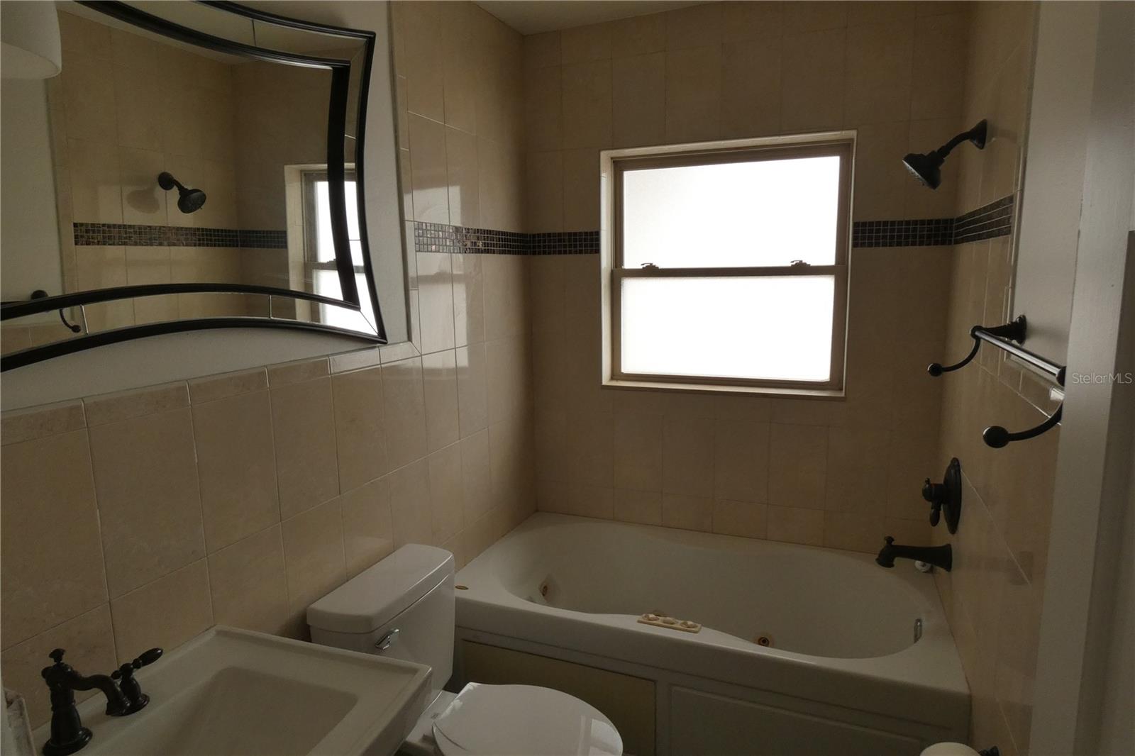 Image 14 of 21 For 8468 7th Way N