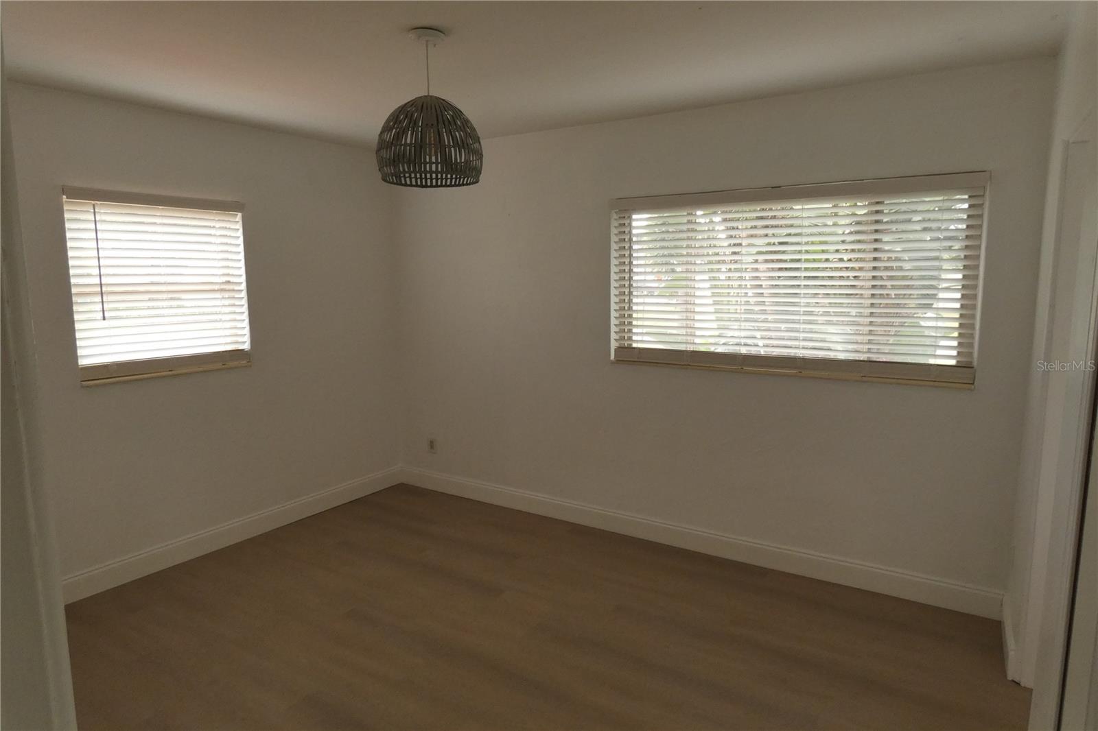 Image 16 of 21 For 8468 7th Way N