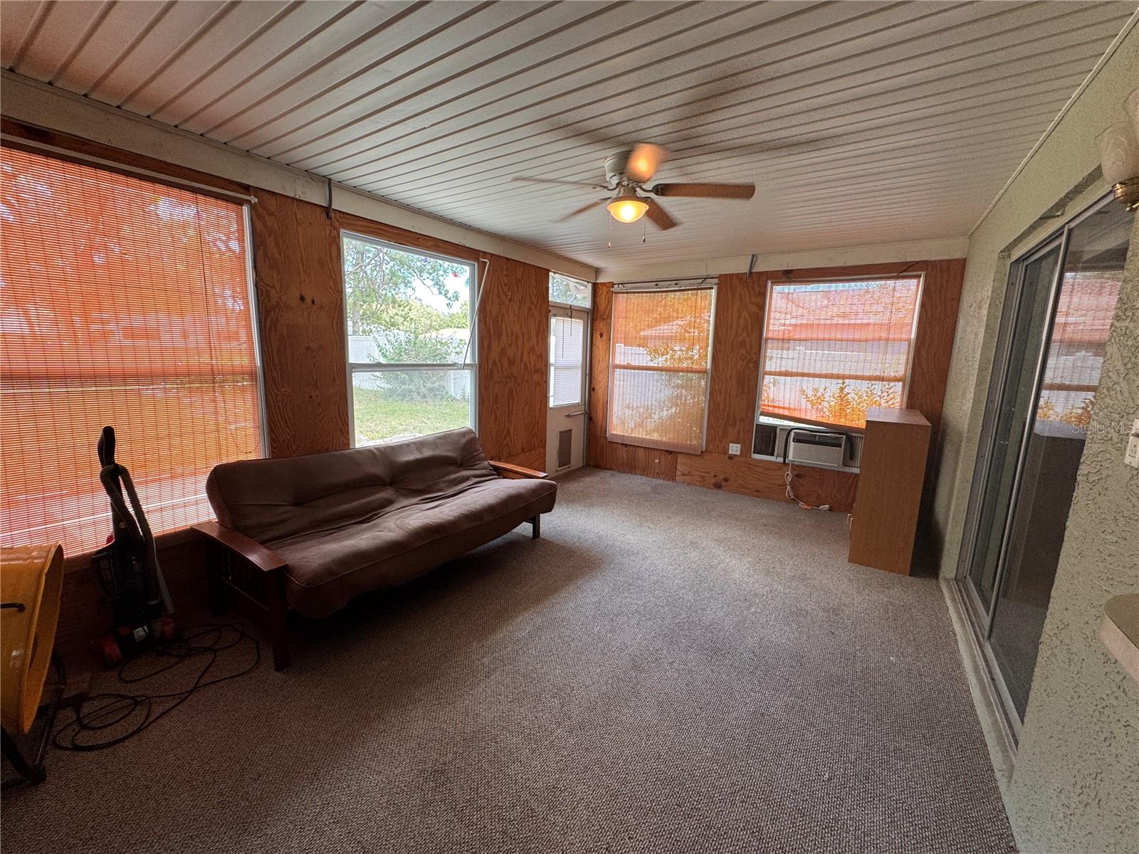 Image 10 of 11 For 11394 Collingswood Street
