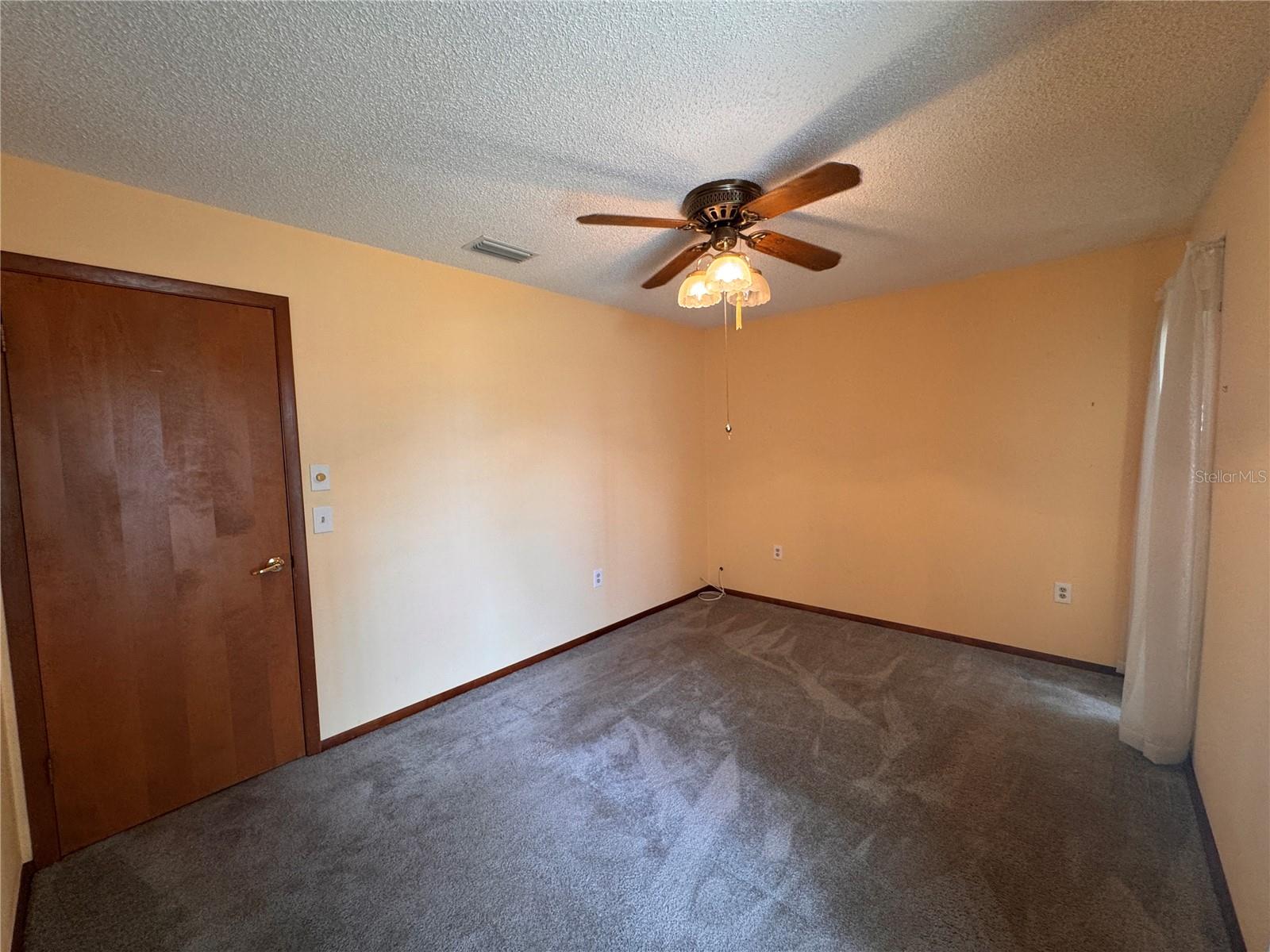 Image 8 of 11 For 11394 Collingswood Street