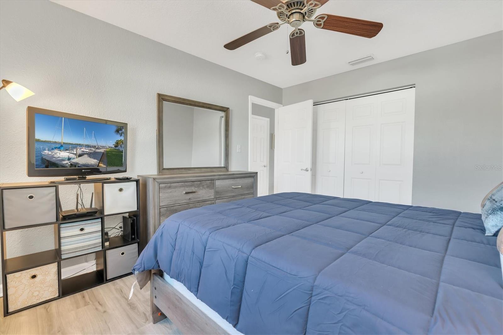 Image 15 of 43 For 102 Pompano Drive Se C