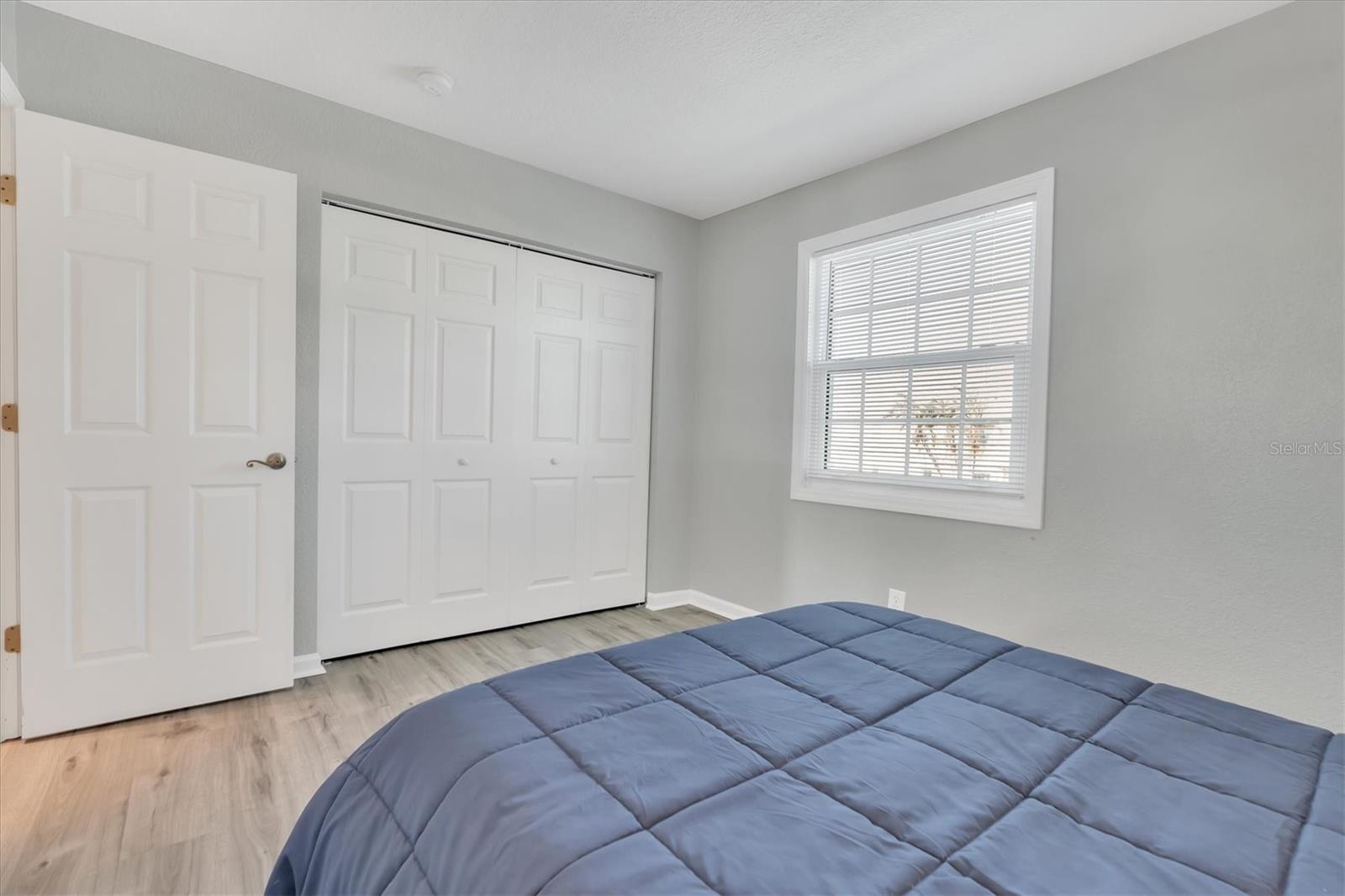 Image 20 of 43 For 102 Pompano Drive Se C