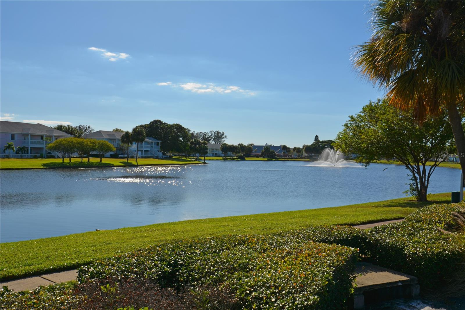 Image 25 of 43 For 102 Pompano Drive Se C