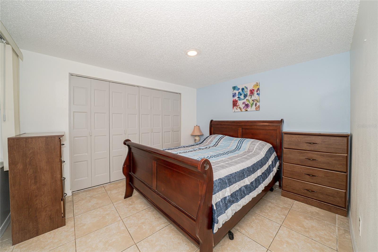 Image 15 of 45 For 3217 Saddlebrook Avenue