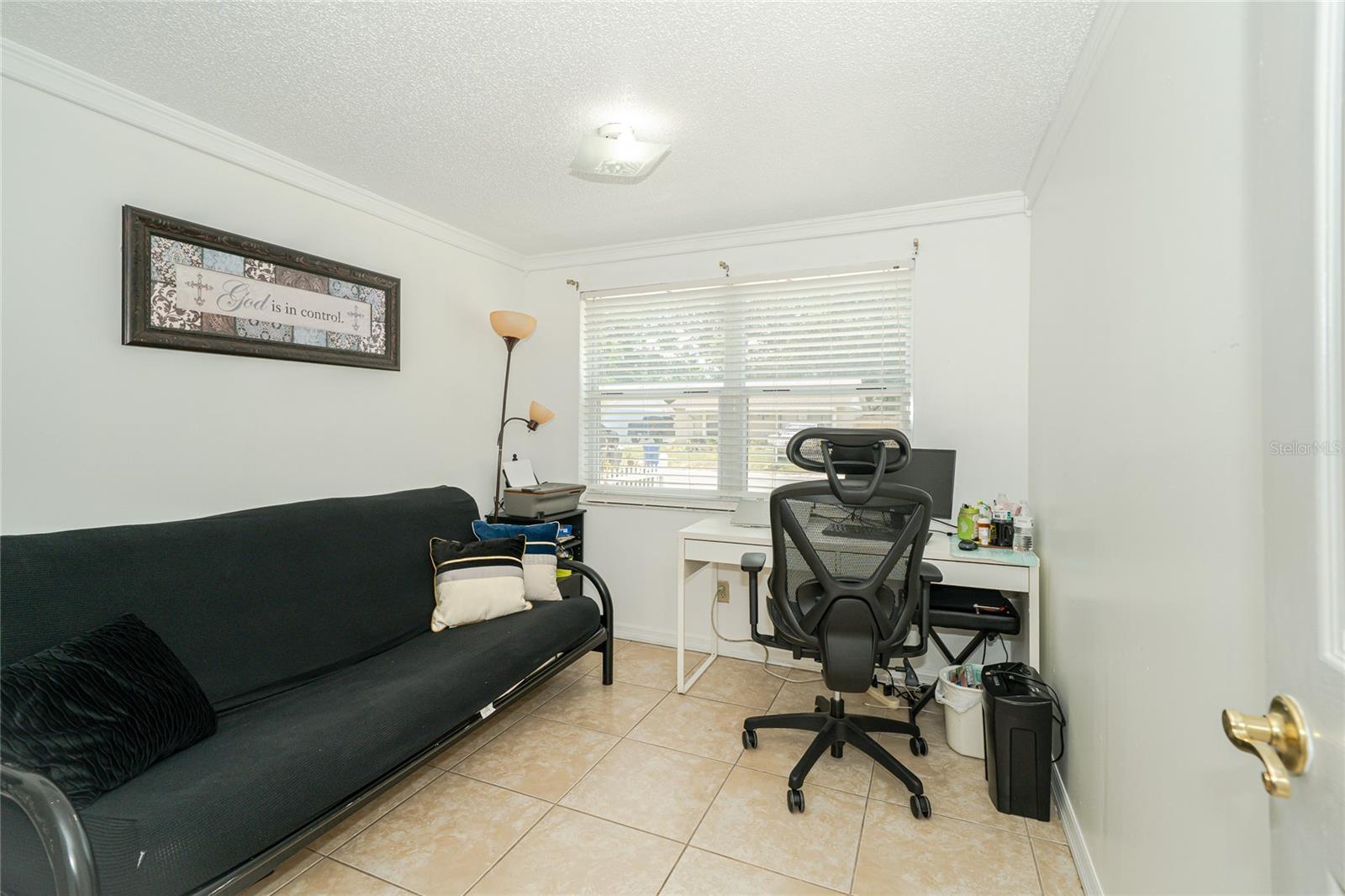 Image 19 of 45 For 3217 Saddlebrook Avenue