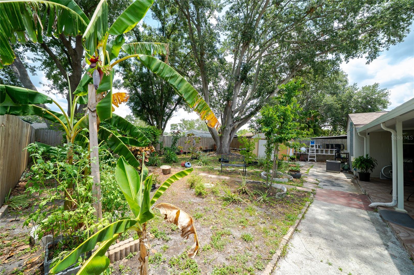 Image 28 of 45 For 3217 Saddlebrook Avenue