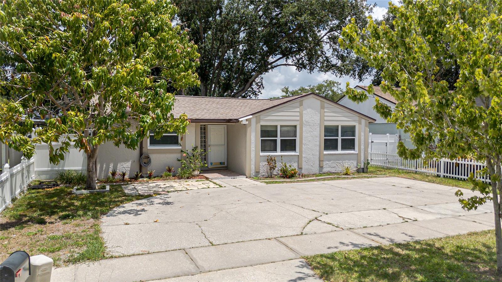 Image 35 of 45 For 3217 Saddlebrook Avenue