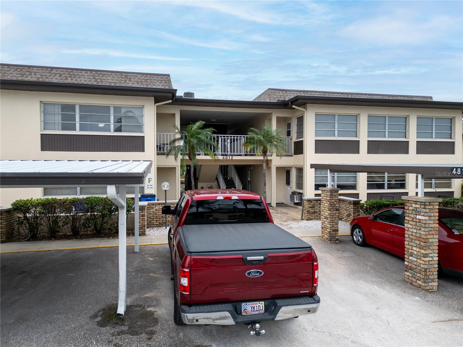 Listing photo id 23 for 4812 Jasper Drive 203