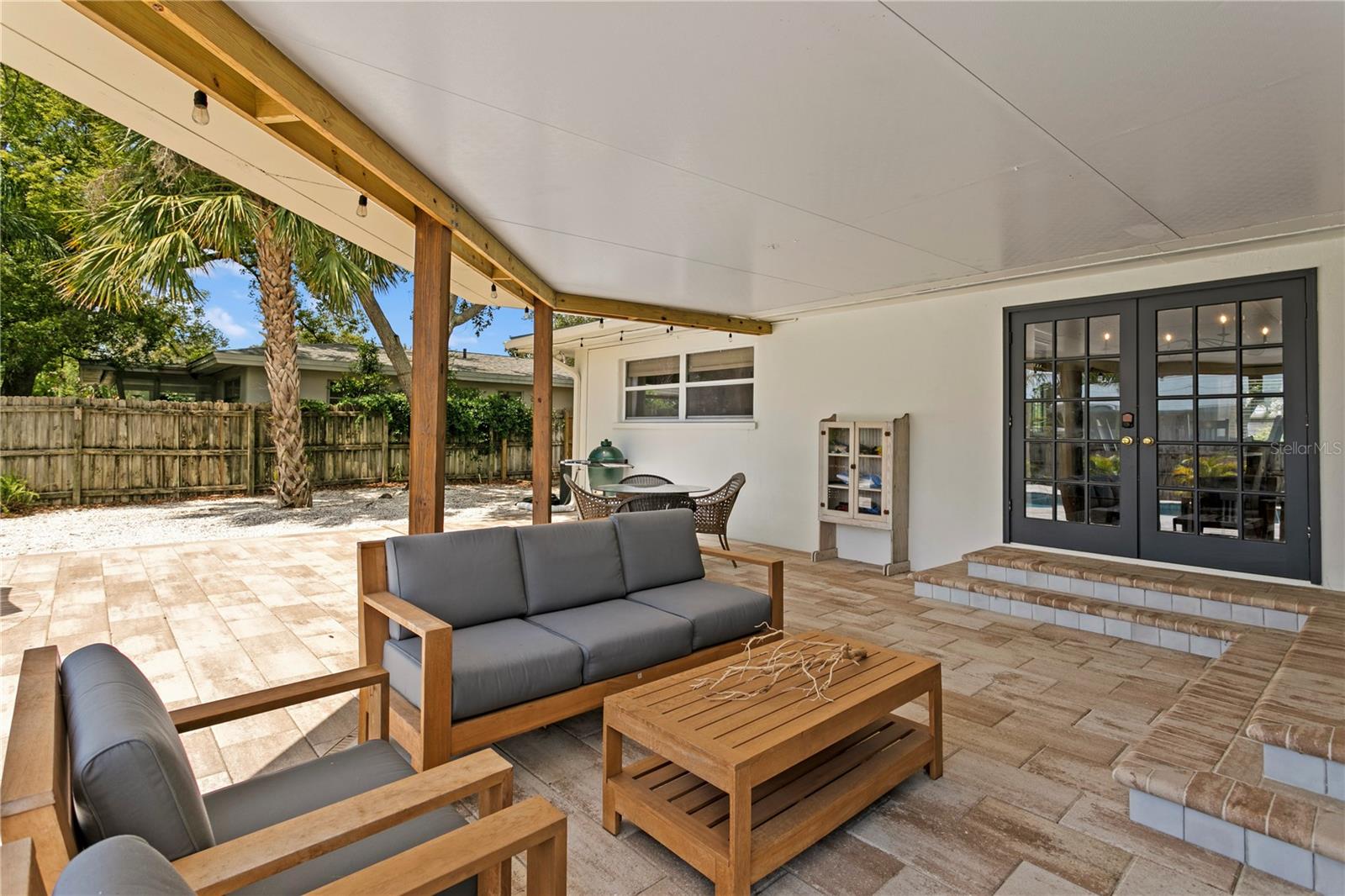 Image 38 of 49 For 125 Live Oak Lane
