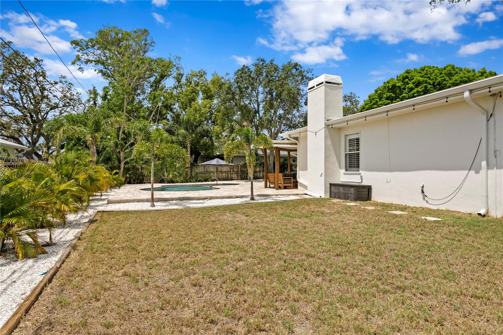 Image 45 of 49 For 125 Live Oak Lane
