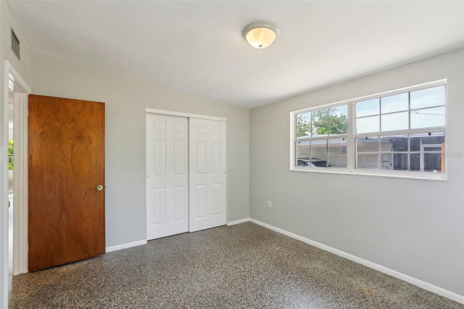 Image 21 of 41 For 2044 Temple Terrace