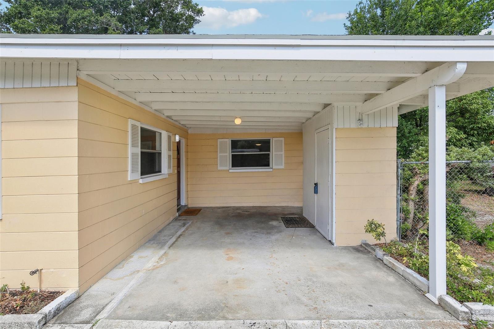 Image 4 of 41 For 2044 Temple Terrace