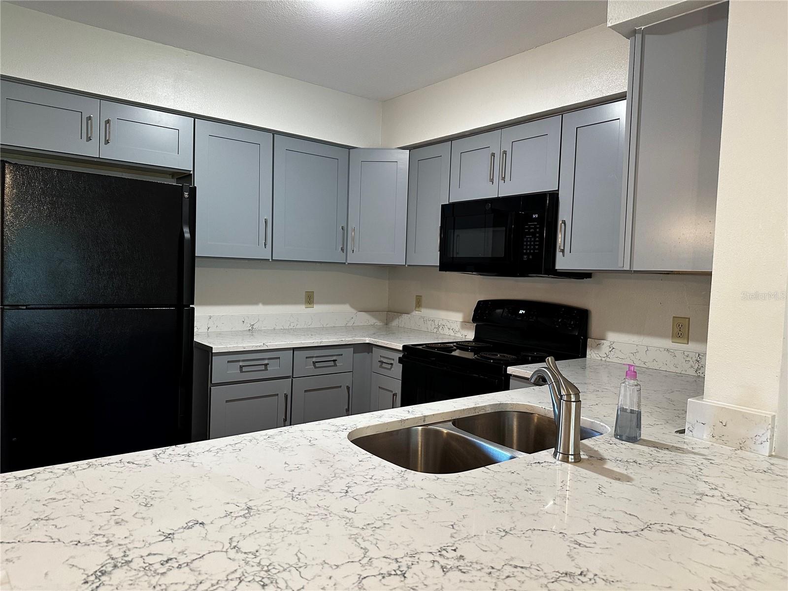 Image 5 of 14 For 14093 Trouville Drive