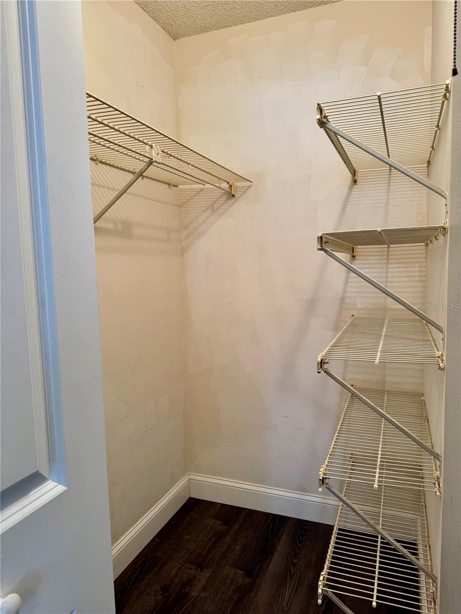 Image 11 of 18 For 3802 Oak Drive W22