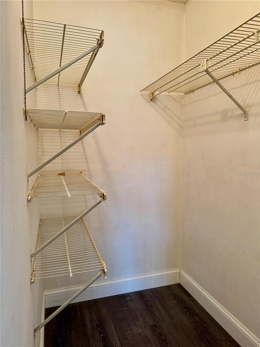 Image 9 of 18 For 3802 Oak Drive W22